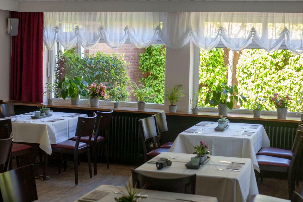 Schlueter Hotel & Restaurant Wankendorf Exteriör bild